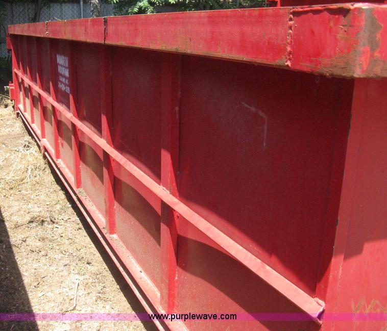 image for item H5433 2001 KL Metal Fab roll off dumpster