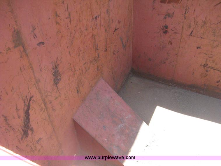 image for item H5434 2000 KL Metal Fab roll off dumpster