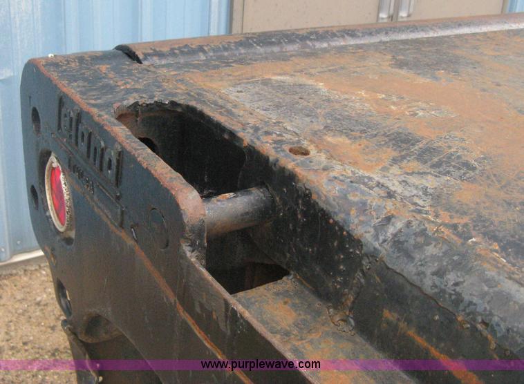 image for item H5435 1984 Ford F600G flatbed truck