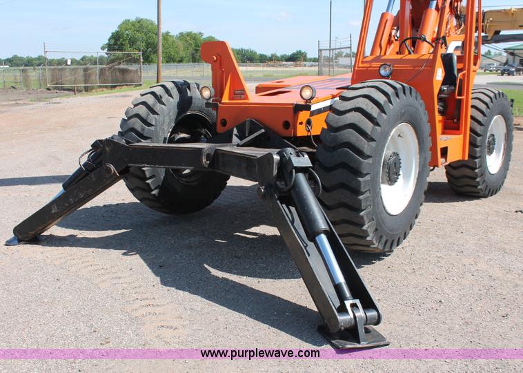 image for item H5643 2000 SkyTrak 10542 Legacy Series telehandler
