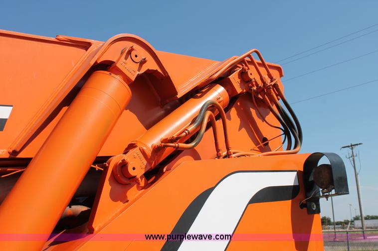 image for item H5643 2000 SkyTrak 10542 Legacy Series telehandler