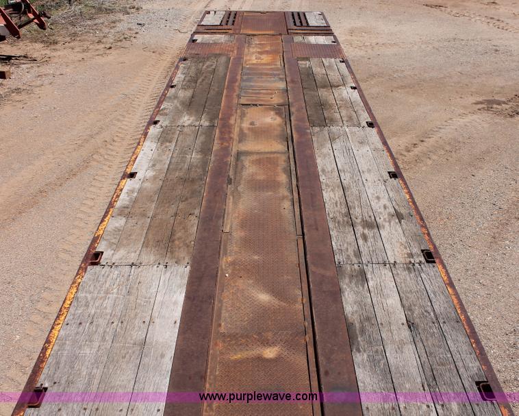image for item H5694 1994 Etnyre SR30TL Hydratail step deck trailer