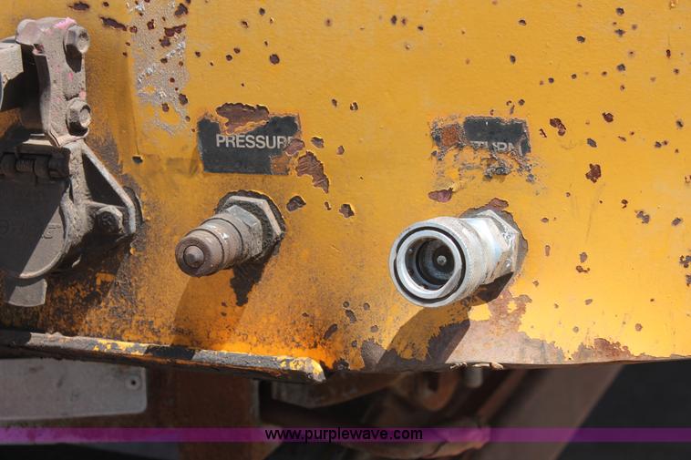 image for item H5694 1994 Etnyre SR30TL Hydratail step deck trailer