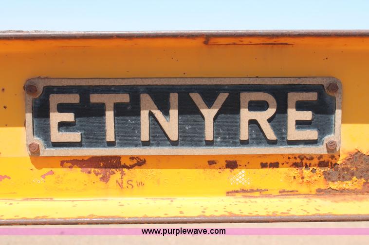 image for item H5694 1994 Etnyre SR30TL Hydratail step deck trailer