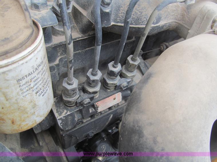 image for item H8995 1990 Case DH4B trencher