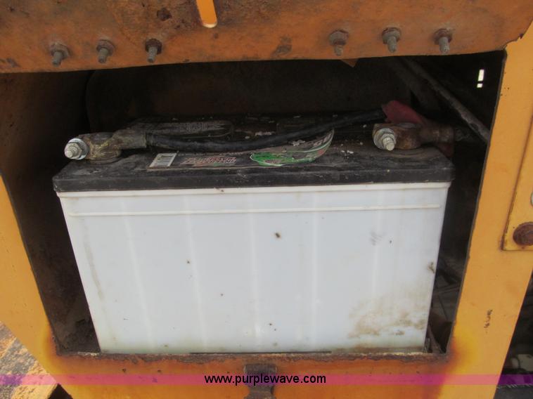 image for item H8995 1990 Case DH4B trencher