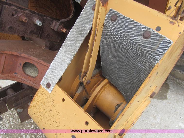 image for item H8995 1990 Case DH4B trencher
