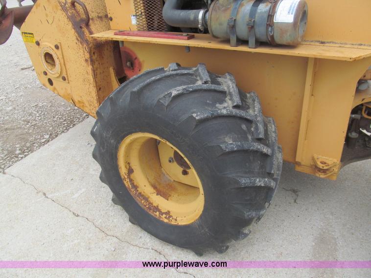 image for item H8995 1990 Case DH4B trencher