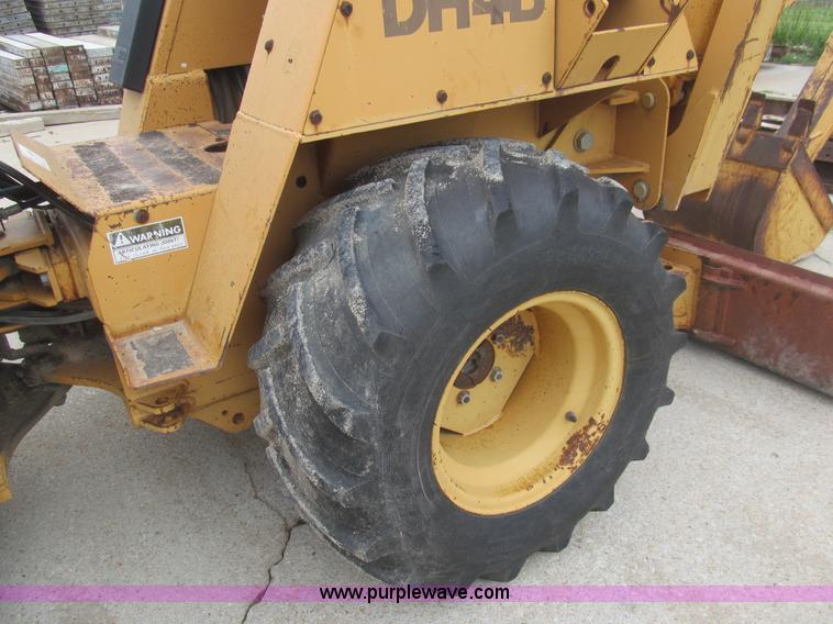 image for item H8995 1990 Case DH4B trencher
