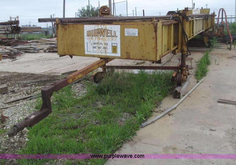 image for item H8997 1988 Bidwell RF100 bridge deck paver