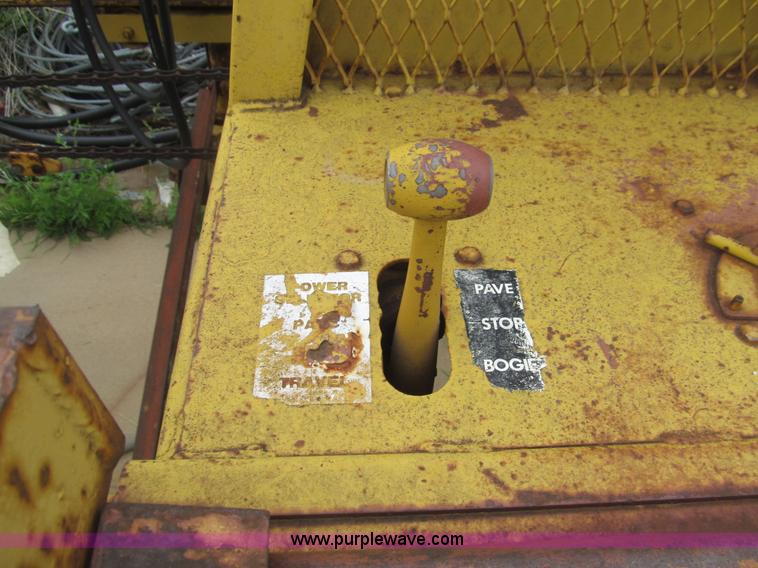 image for item H8997 1988 Bidwell RF100 bridge deck paver