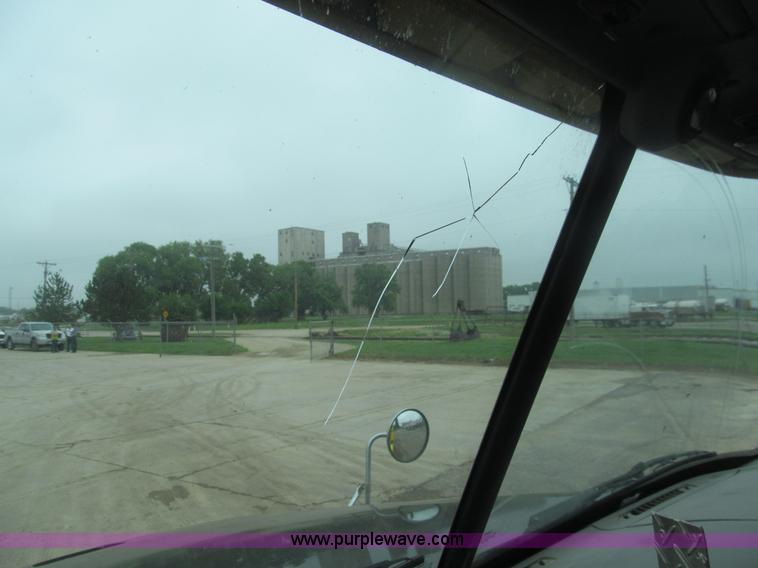 image for item H8999 1999 Freightliner FLC120 semi truck