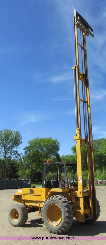 image for item I2549 1987 JCB 930 rough terrain forklift