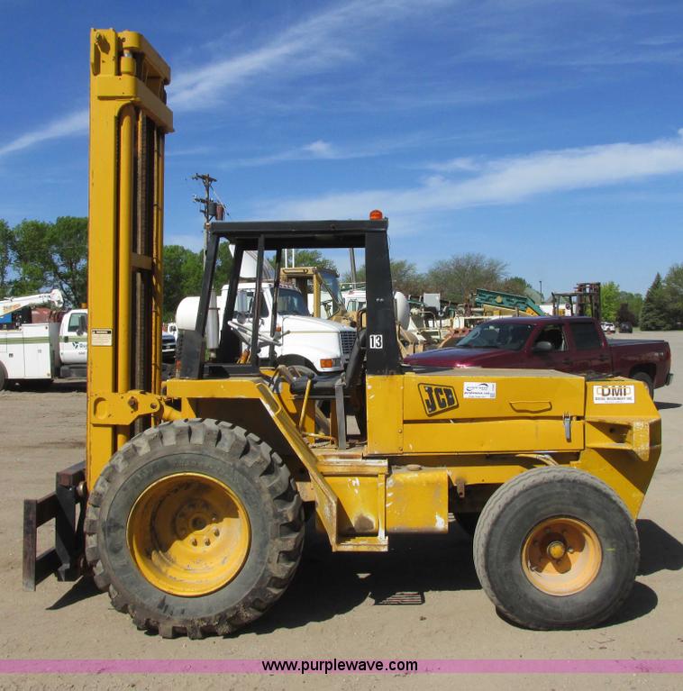 image for item I2549 1987 JCB 930 rough terrain forklift