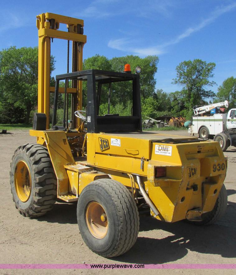 image for item I2549 1987 JCB 930 rough terrain forklift