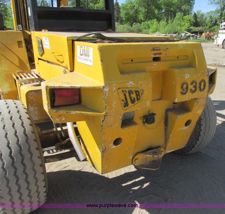 image for item I2549 1987 JCB 930 rough terrain forklift