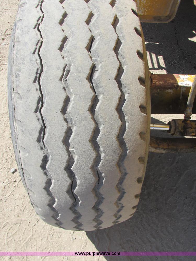 image for item I2549 1987 JCB 930 rough terrain forklift