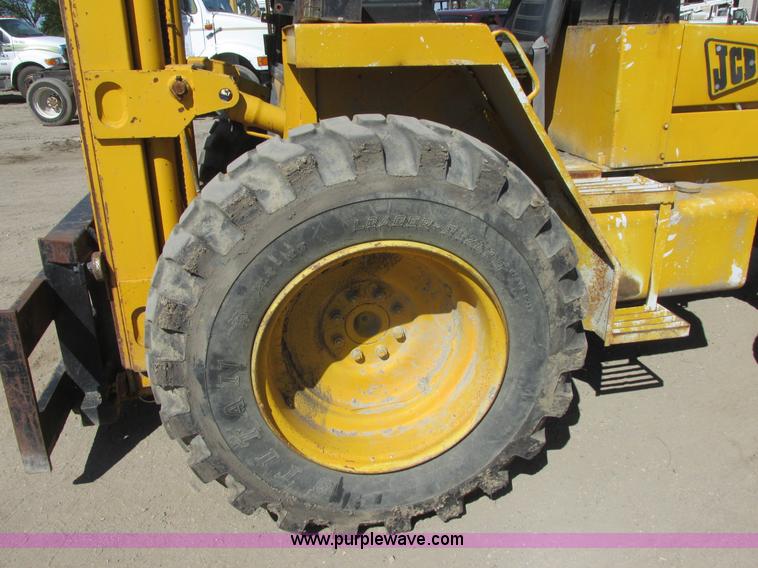 image for item I2549 1987 JCB 930 rough terrain forklift