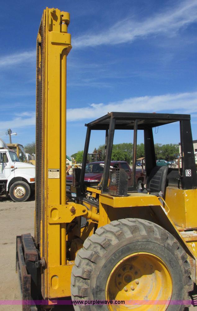 image for item I2549 1987 JCB 930 rough terrain forklift