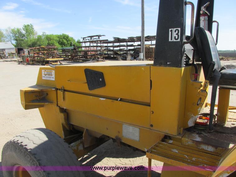 image for item I2549 1987 JCB 930 rough terrain forklift