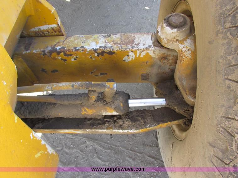 image for item I2549 1987 JCB 930 rough terrain forklift