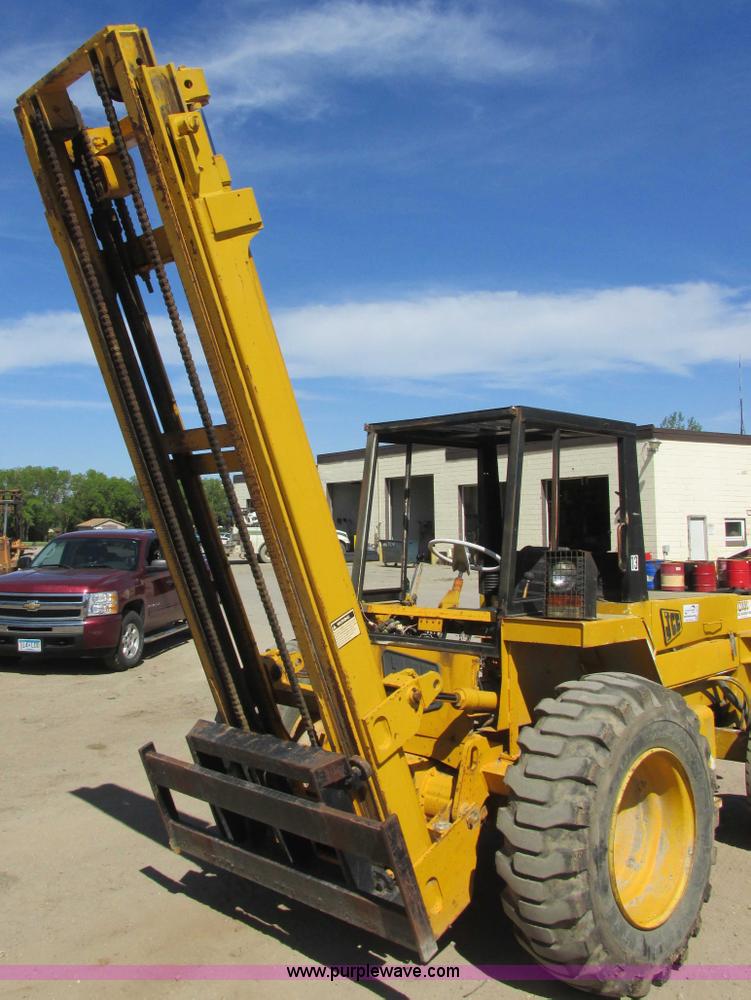 image for item I2549 1987 JCB 930 rough terrain forklift