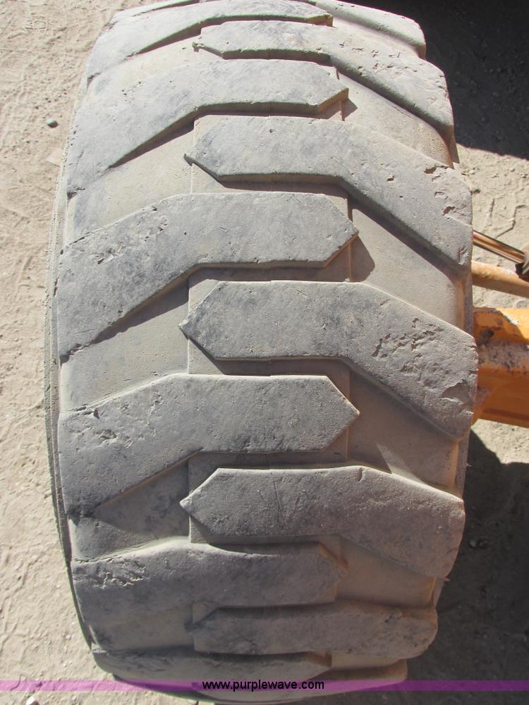 image for item I2550 1996 Case 586E rough terrain forklift