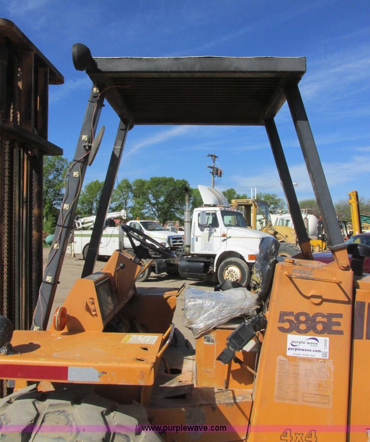 image for item I2550 1996 Case 586E rough terrain forklift