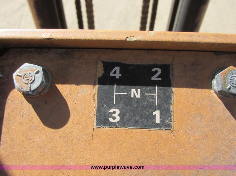 image for item I2550 1996 Case 586E rough terrain forklift