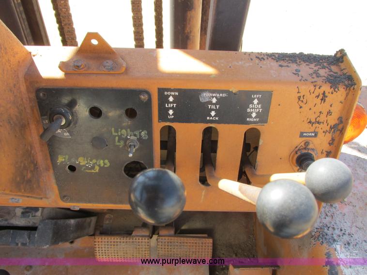 image for item I2550 1996 Case 586E rough terrain forklift