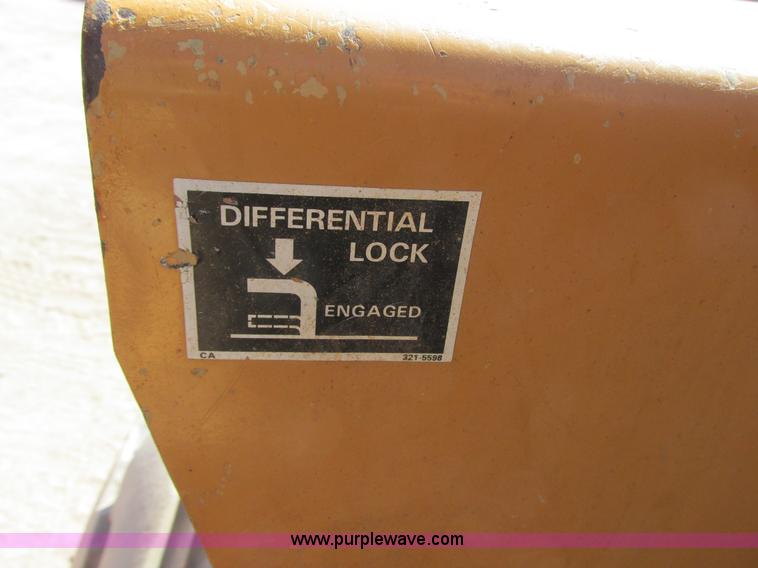 image for item I2550 1996 Case 586E rough terrain forklift