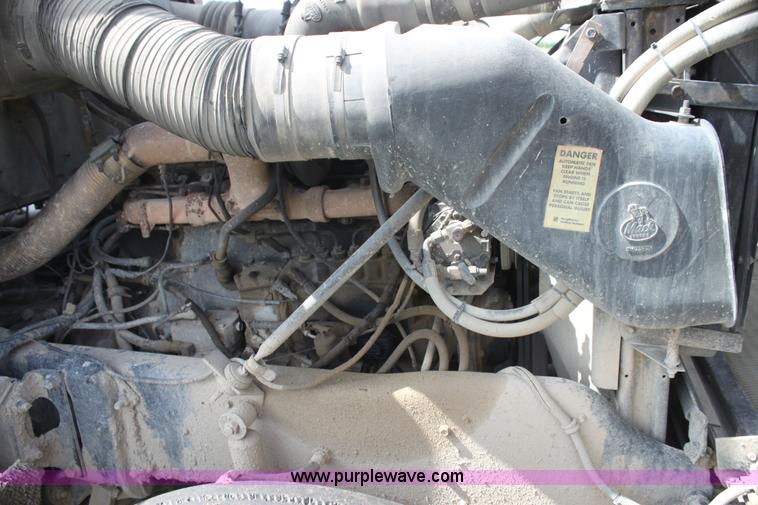 image for item I7359 1987 Mack RW713 dump truck