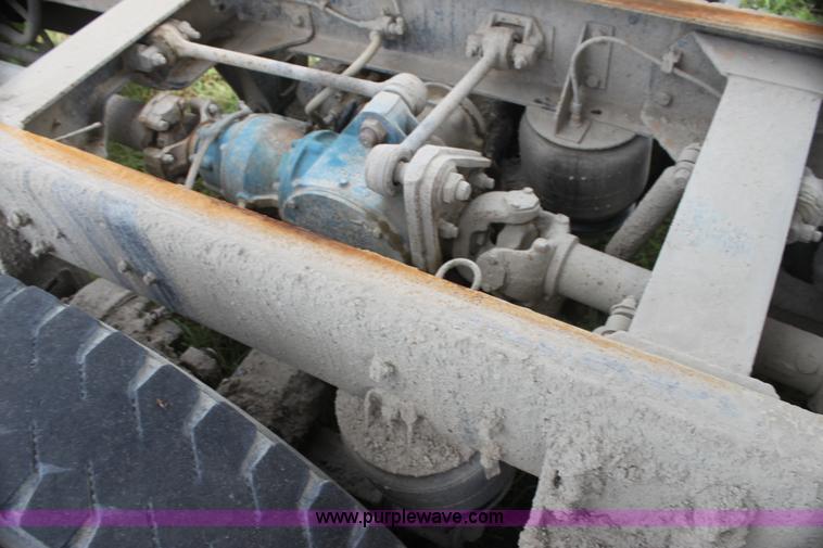 image for item I7359 1987 Mack RW713 dump truck