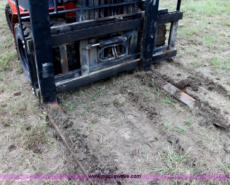 image for item I7377 Tusk 1100PGA2-8 forklift