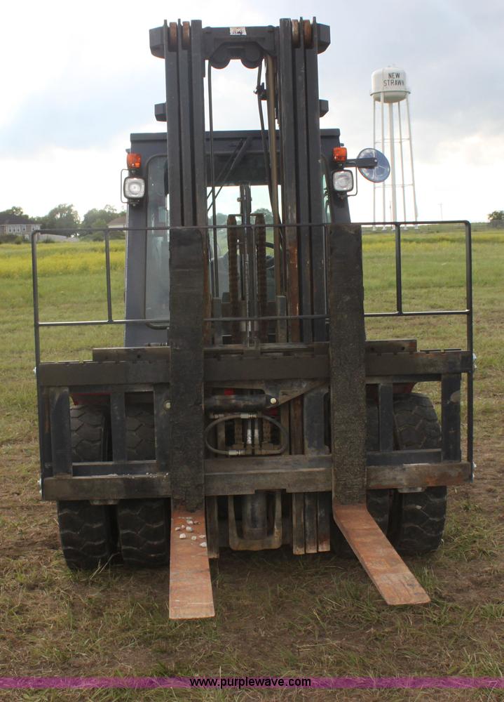 image for item I7378 Tusk 1100PGA2-8 forklift