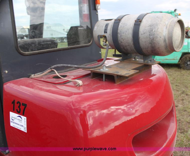 image for item I7378 Tusk 1100PGA2-8 forklift