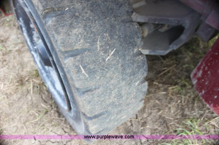 image for item I7378 Tusk 1100PGA2-8 forklift