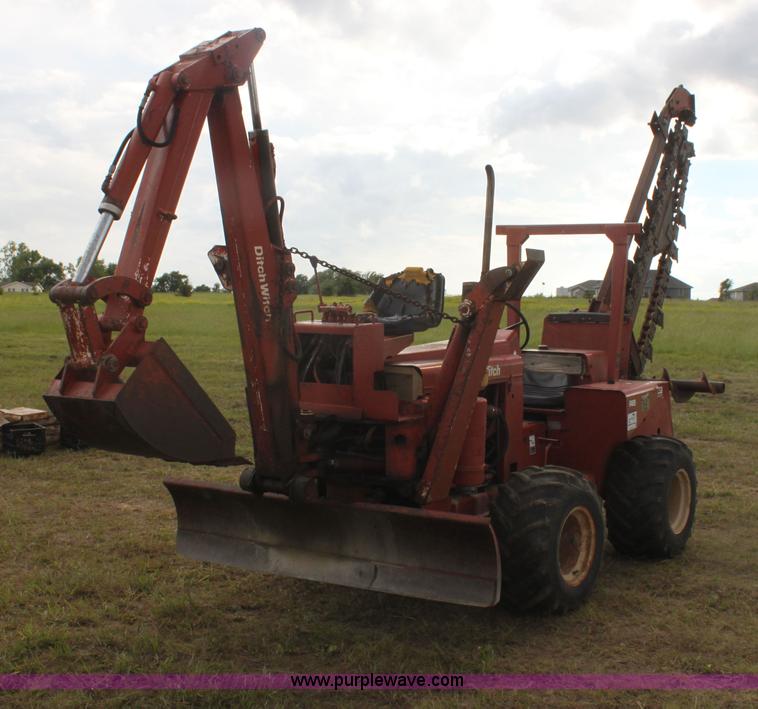 image for item I7380 Ditch Witch R65 trencher