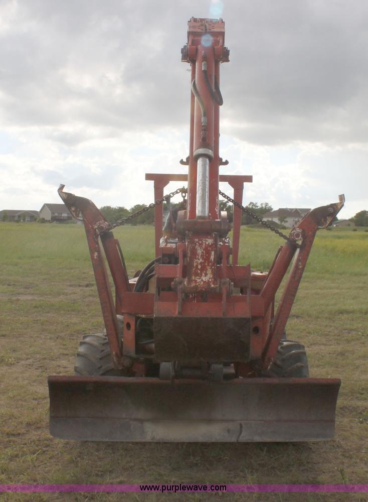 image for item I7380 Ditch Witch R65 trencher