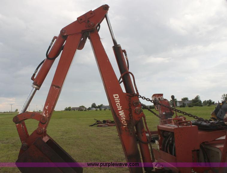 image for item I7380 Ditch Witch R65 trencher