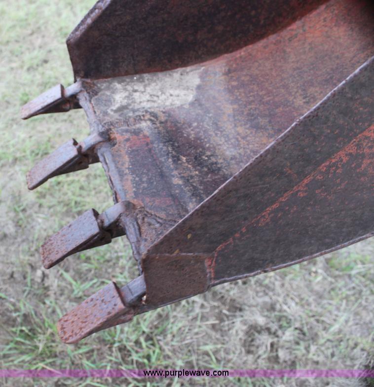 image for item I7380 Ditch Witch R65 trencher