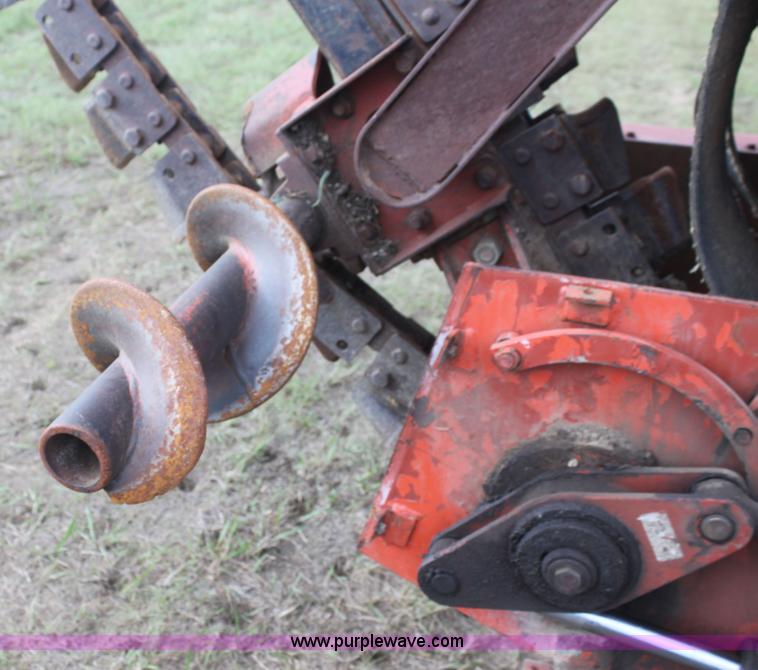 image for item I7380 Ditch Witch R65 trencher