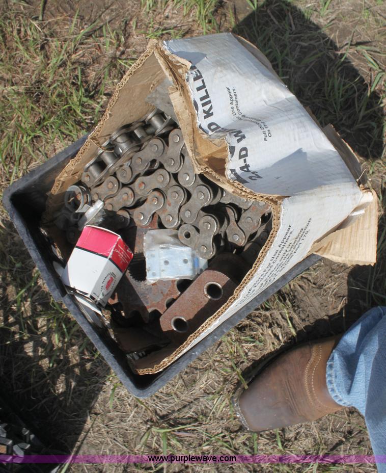 image for item I7380 Ditch Witch R65 trencher