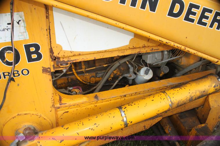 image for item I7382 1988 John Deere 710B backhoe