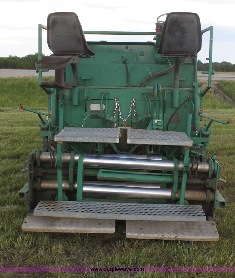 image for item I7387 Barber Greene BG200 paver