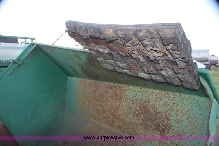 image for item I7387 Barber Greene BG200 paver