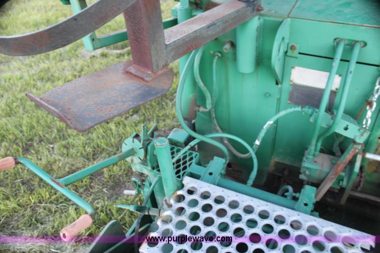 image for item I7387 Barber Greene BG200 paver