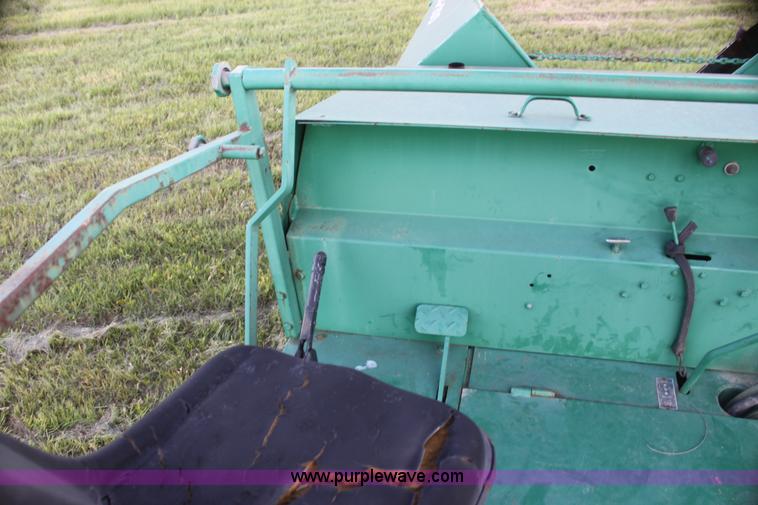 image for item I7387 Barber Greene BG200 paver