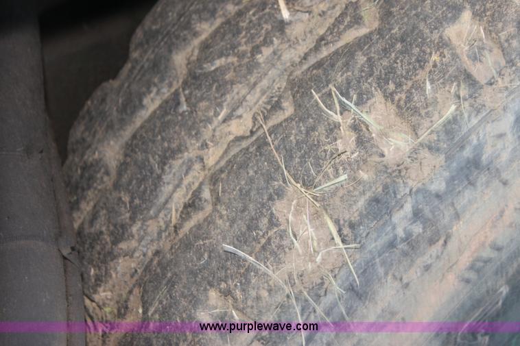 image for item I7387 Barber Greene BG200 paver