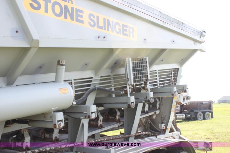 image for item I7395 2001 Volvo WG Super Stone Slinger semi truck